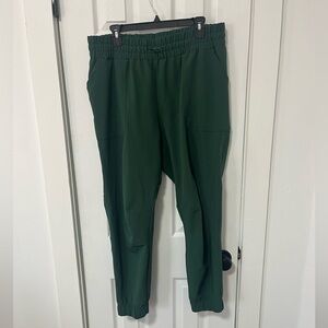 Forest Green jogger 💚